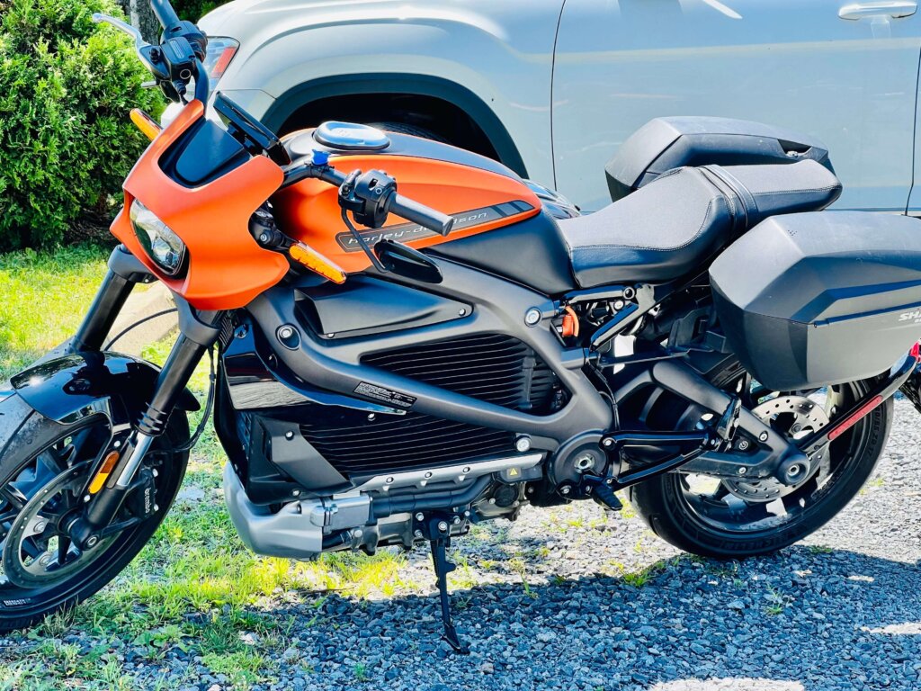 https://electriccarfinder.com/best-street-legal-electric-motorcycle/