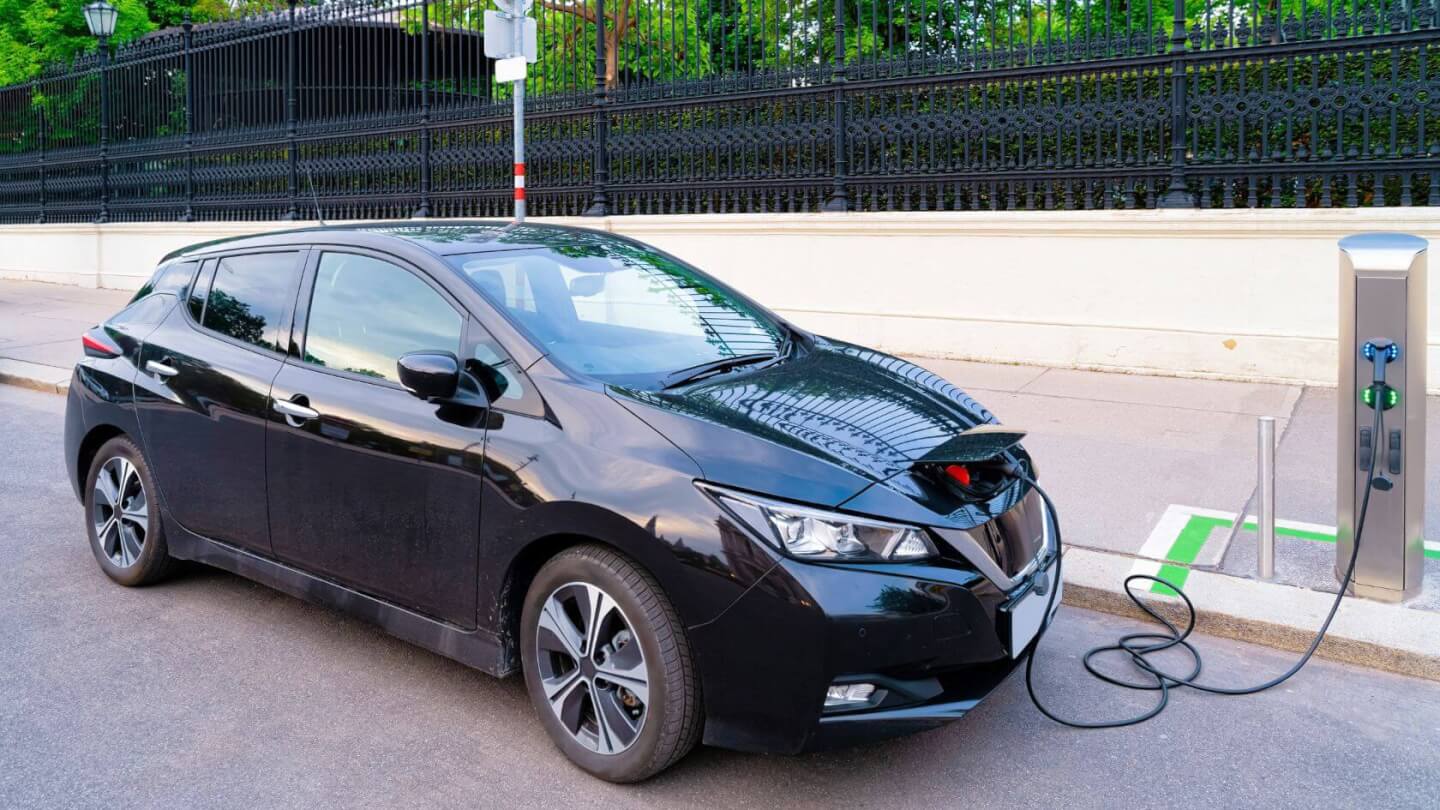 How Much Does It Cost To Charge An Electric Car In California?
