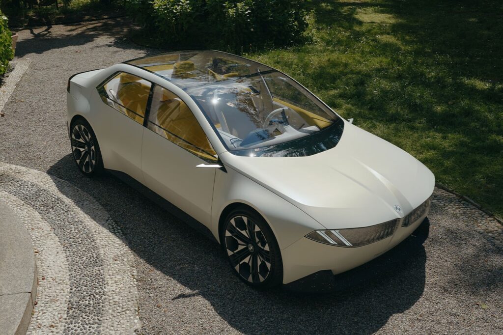 Neue Klasse EV https://electriccarfinder.com/bmw-vision-neue-klasse-price/